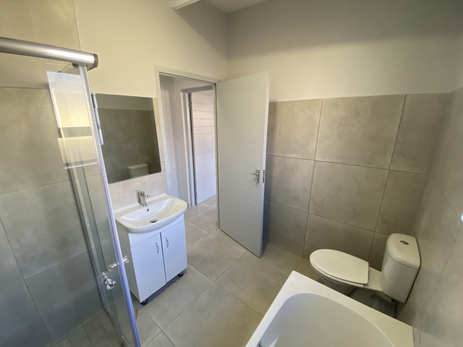 2 Bedroom Property for Sale in Bluewater Bay Western Cape